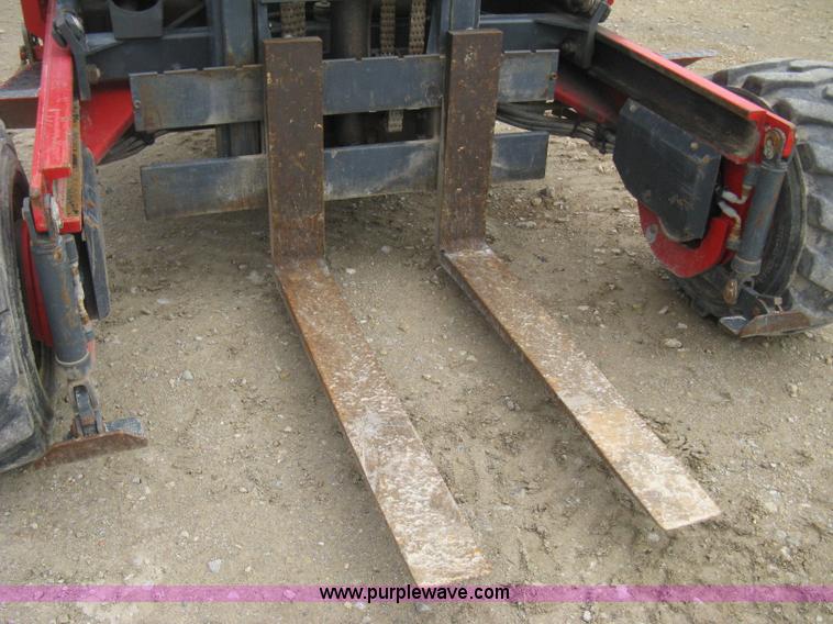 image for item E3077 1997 Moffett M5000 piggy back forklift