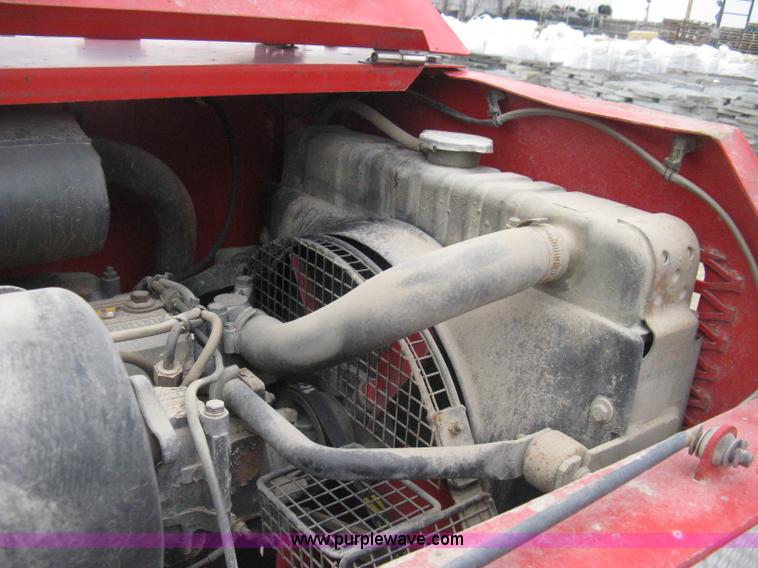 image for item E3077 1997 Moffett M5000 piggy back forklift