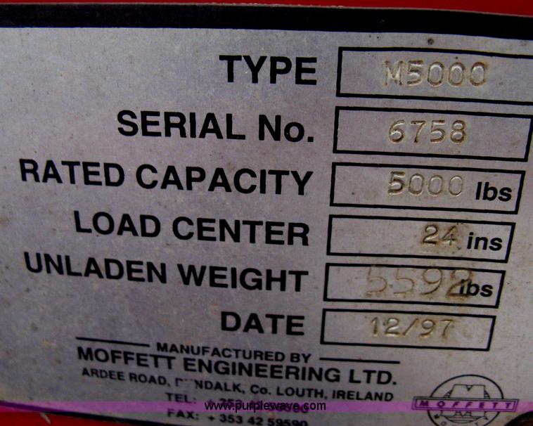 image for item E3077 1997 Moffett M5000 piggy back forklift