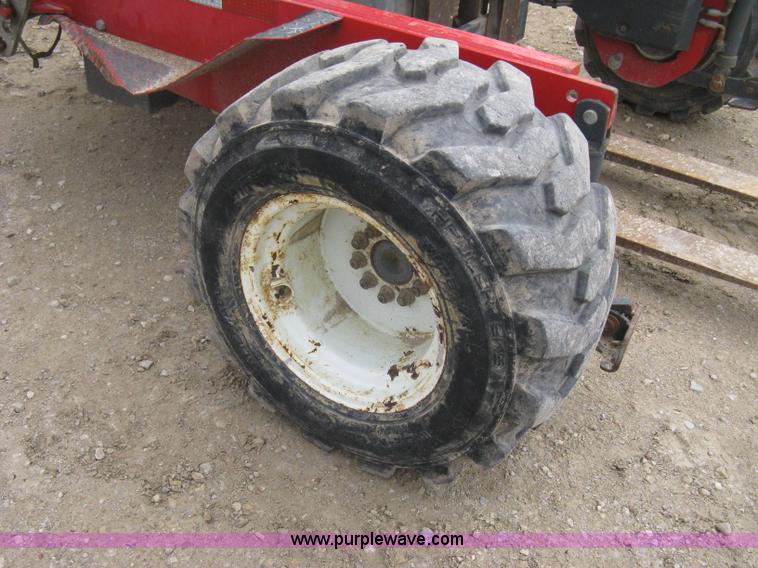 image for item E3077 1997 Moffett M5000 piggy back forklift