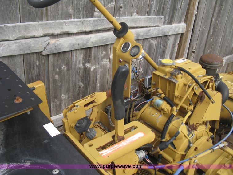 image for item E3078 Mauldin 3000 double drum vibratory roller