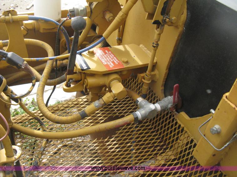 image for item E3078 Mauldin 3000 double drum vibratory roller