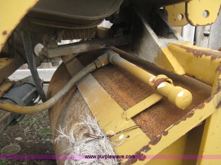 image for item E3078 Mauldin 3000 double drum vibratory roller