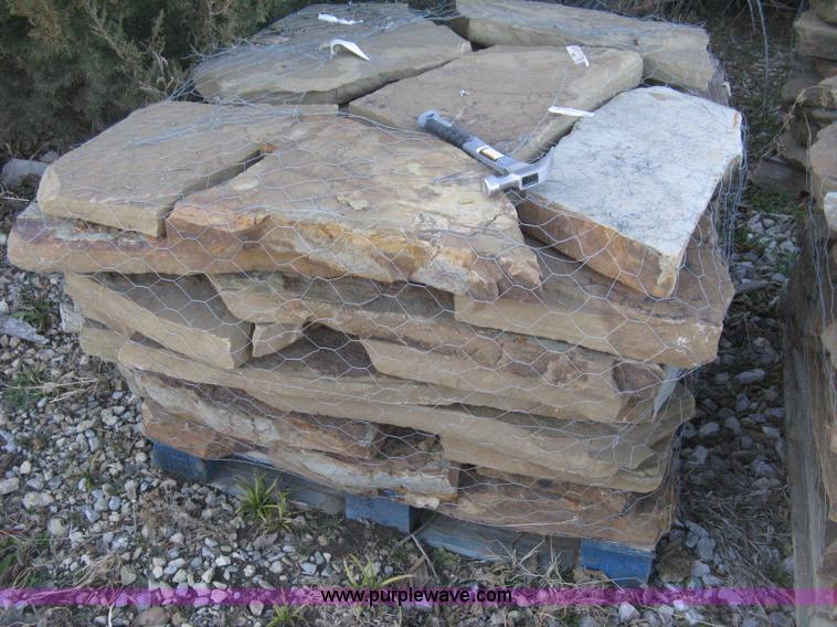 image for item Y9867 Cafe flagstone/patio stone, weight unknown