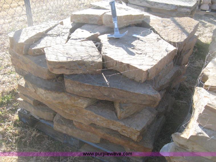 Arkansas rustic light gray flagstone pallet in Wichita, KS Item Y9922