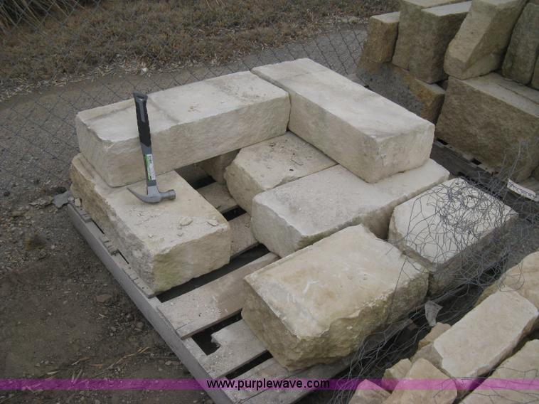 image for item Z9763 Miscellaneous cut limestone on 3 pallets
