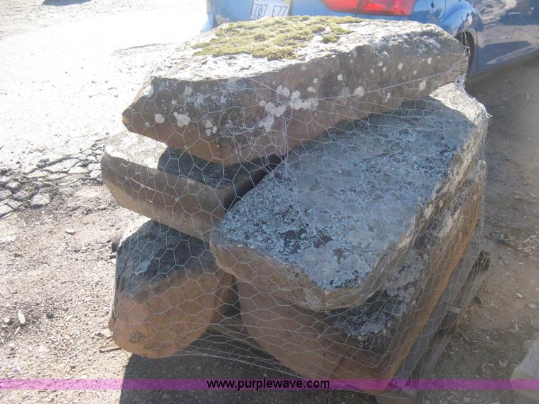 image for item Z9931 5 pieces moss rock