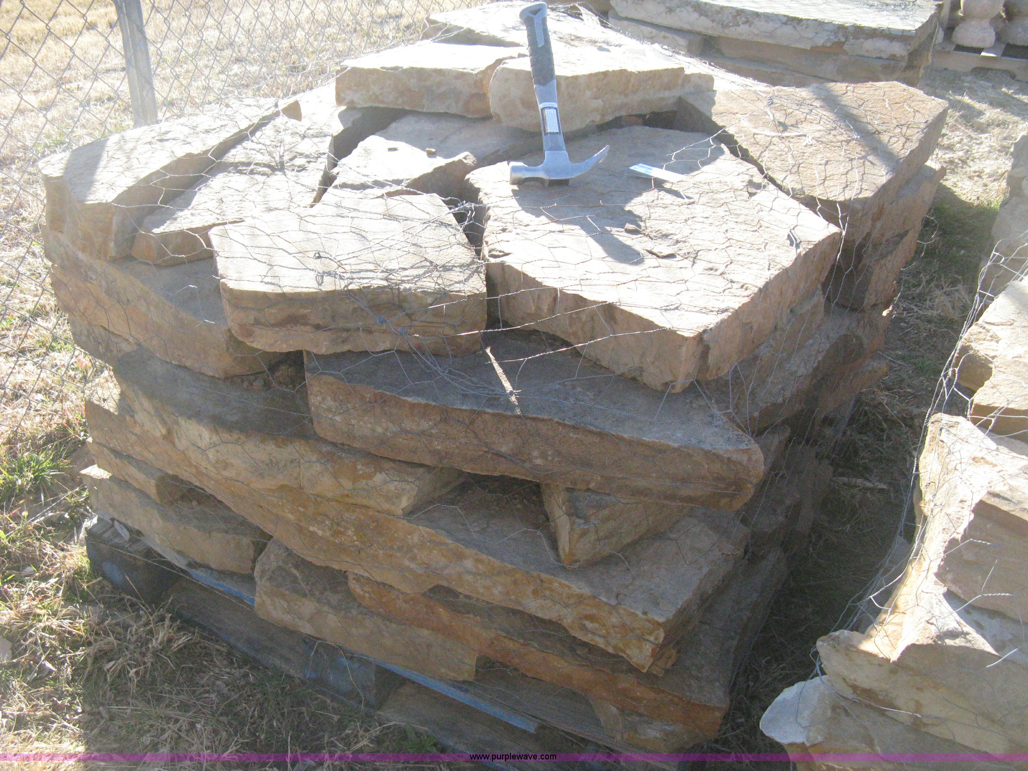 Arkansas rustic light gray flagstone pallet in Wichita, KS Item Y9922 sold Purple Wave