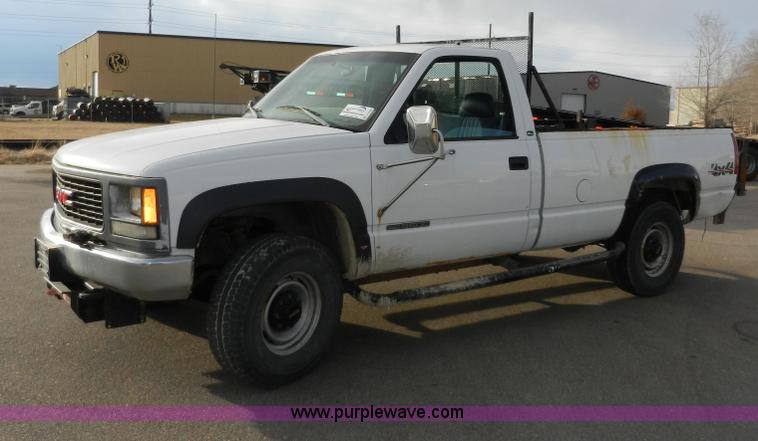 image for item A3968 1998 GMC Sierra 3500 SL pickup truck