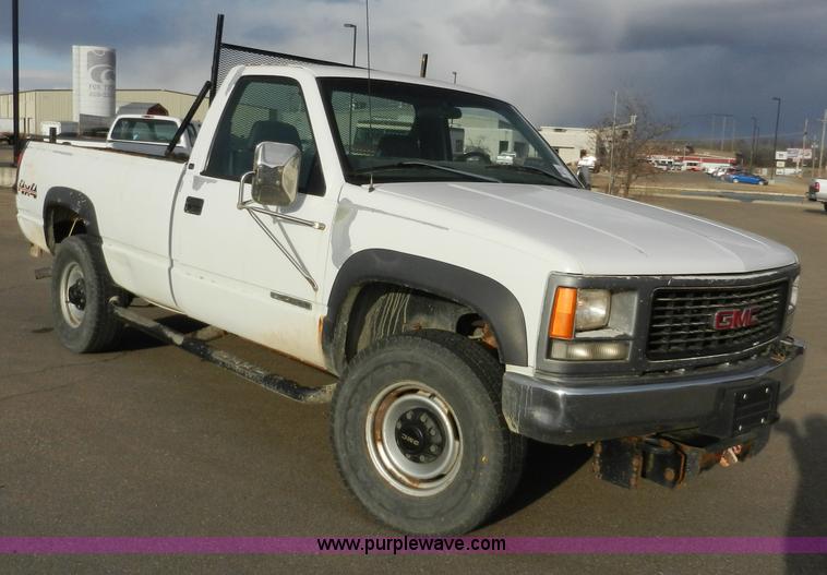 image for item A3968 1998 GMC Sierra 3500 SL pickup truck