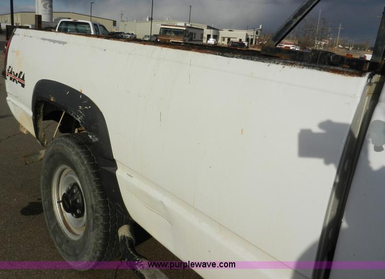 image for item A3968 1998 GMC Sierra 3500 SL pickup truck