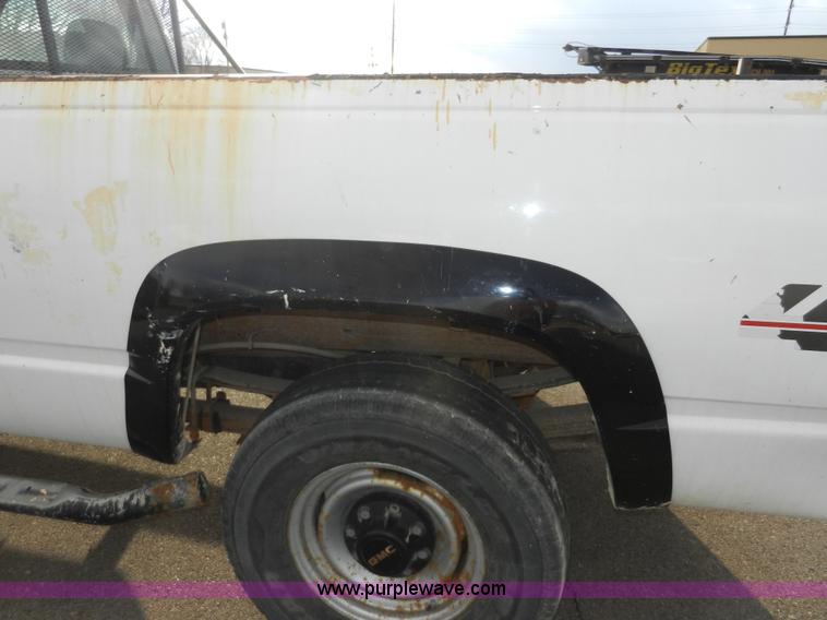 image for item A3968 1998 GMC Sierra 3500 SL pickup truck