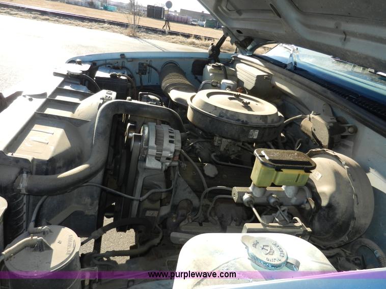 image for item A3987 1992 Chevrolet Cheyenne 2500 utility truck