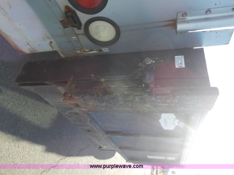 image for item A3987 1992 Chevrolet Cheyenne 2500 utility truck