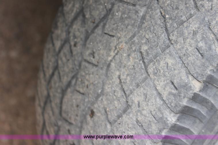 image for item AA9169 1982 GMC C/K 2500 pickup truck