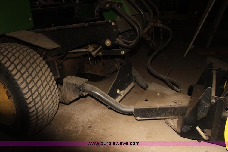 image for item AA9171 John Deere F925 riding lawn mower