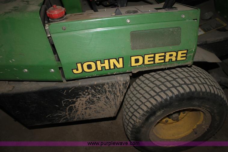 image for item AA9171 John Deere F925 riding lawn mower