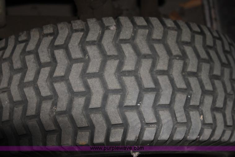 image for item AA9171 John Deere F925 riding lawn mower