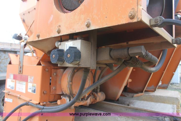 image for item AA9174 Henderson Cheif sand spreader