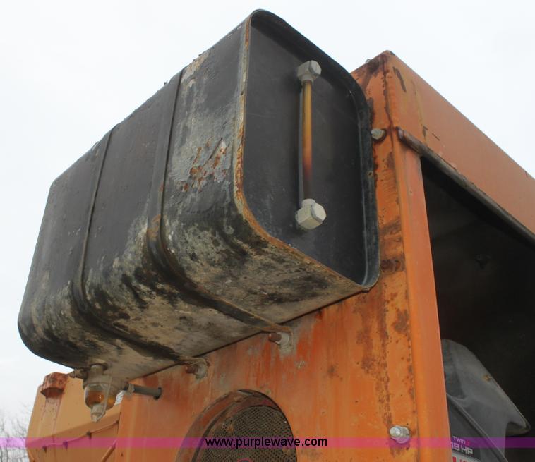 image for item AA9174 Henderson Cheif sand spreader