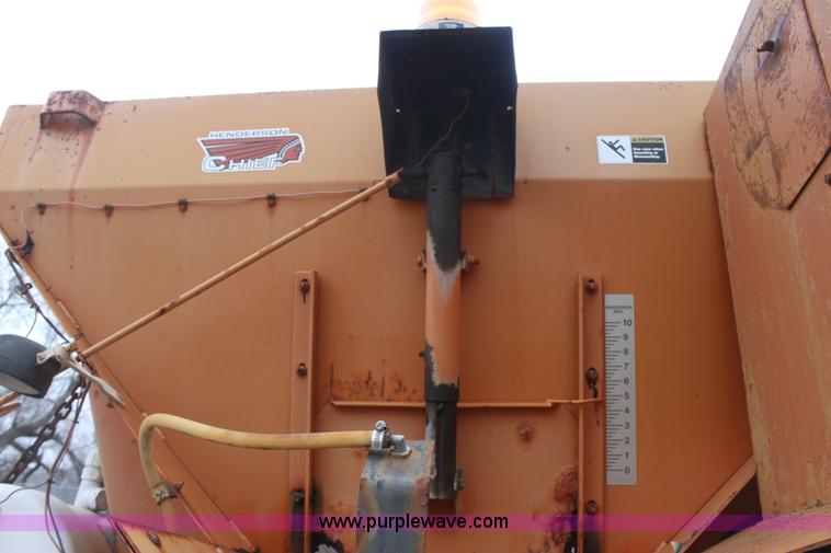 image for item AA9174 Henderson Cheif sand spreader