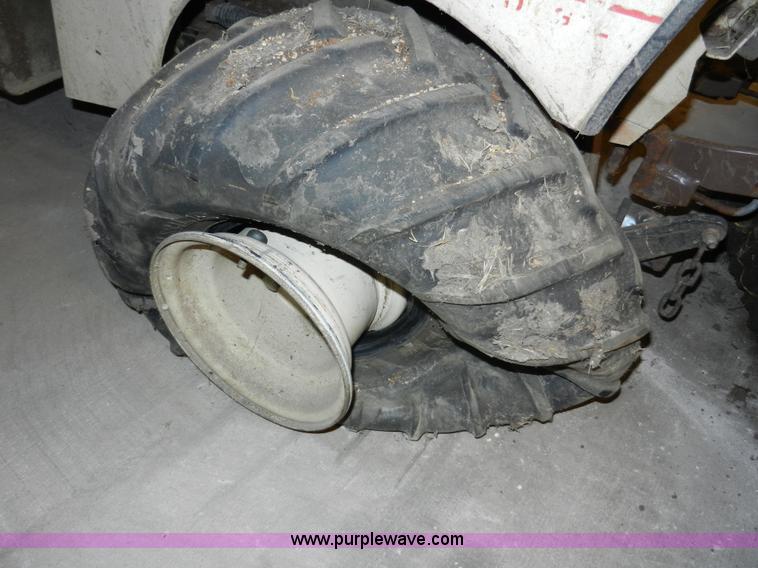 image for item AB9558 Grasshopper 928 ZTR lawn mower