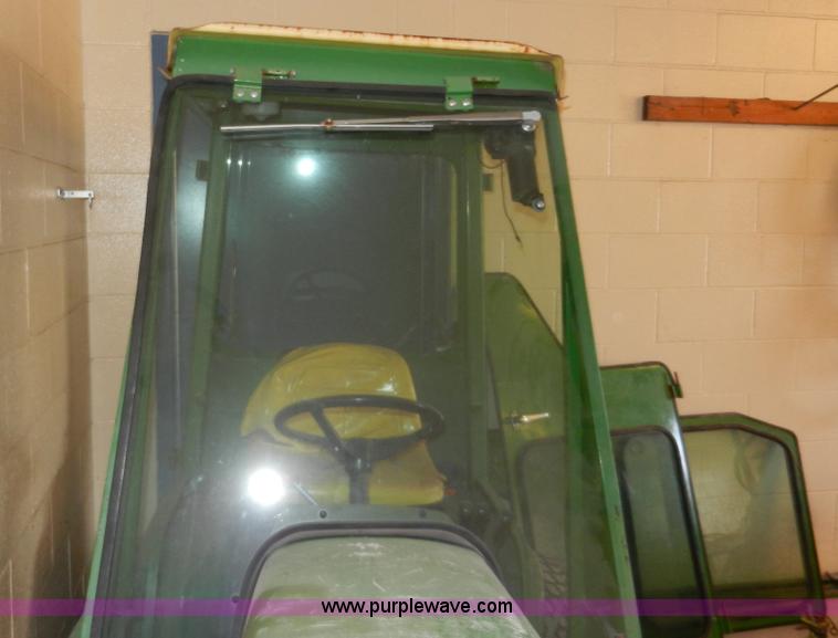 image for item AB9559 John Deere 430 lawn tractor