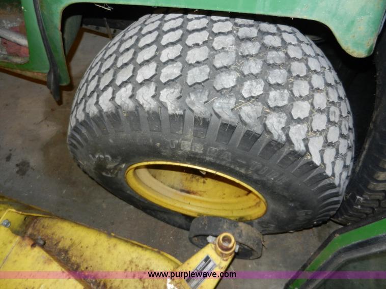 image for item AB9559 John Deere 430 lawn tractor