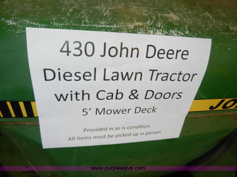 image for item AB9559 John Deere 430 lawn tractor