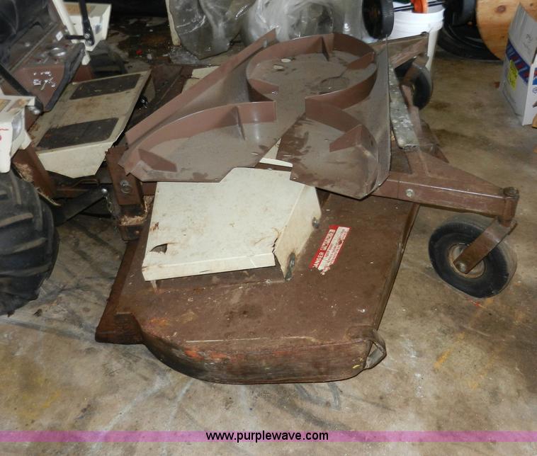 image for item AB9562 Grasshopper 721 ZTR lawn mower