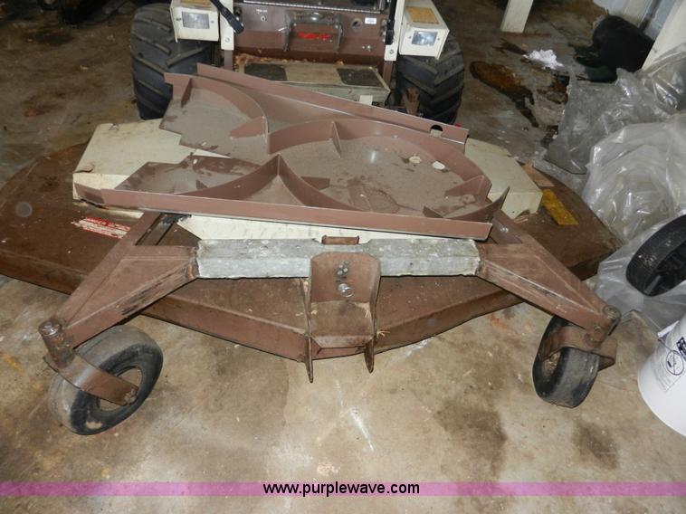 image for item AB9562 Grasshopper 721 ZTR lawn mower