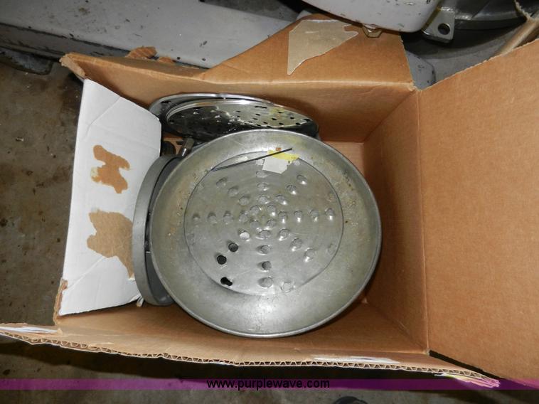 image for item AB9563 Hobart H600 mixer