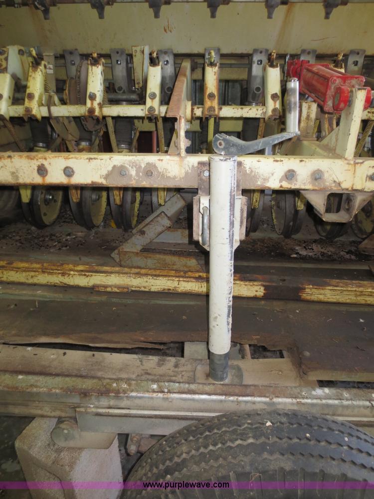 image for item AK9744 1984 Truax 812 grass drill