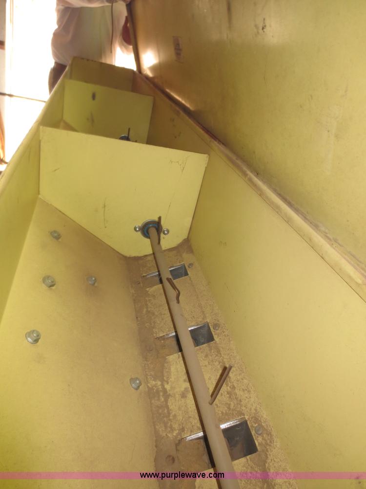 image for item AK9744 1984 Truax 812 grass drill