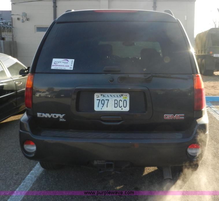 image for item D4594 2003 GMC Envoy XL SLT SUV