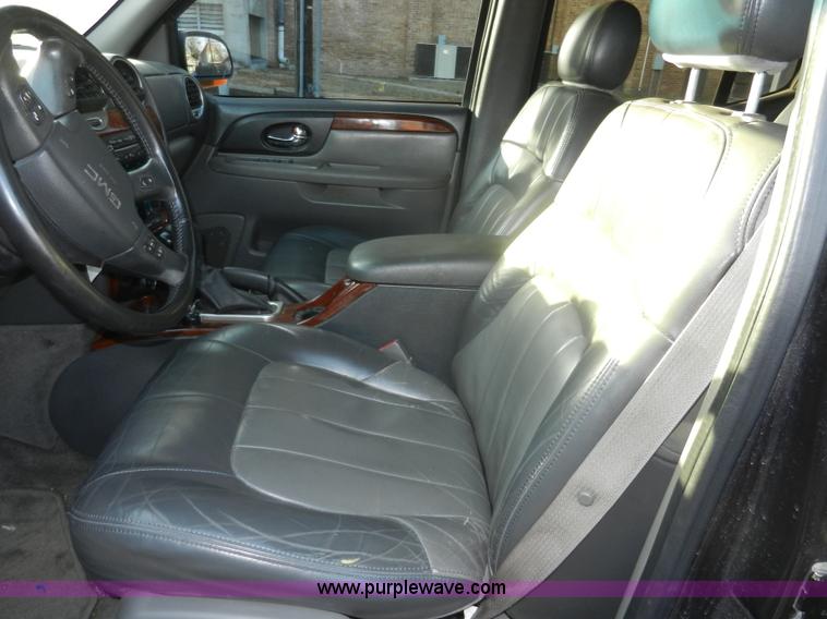 image for item D4594 2003 GMC Envoy XL SLT SUV