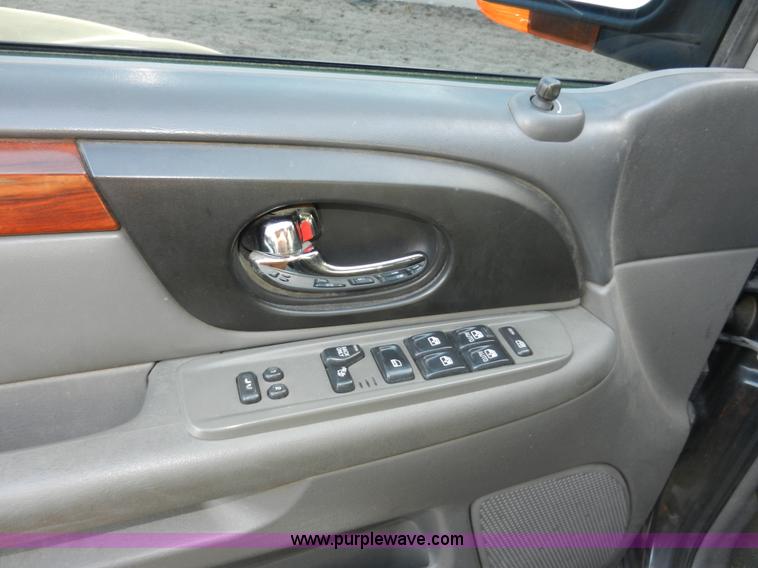 image for item D4594 2003 GMC Envoy XL SLT SUV