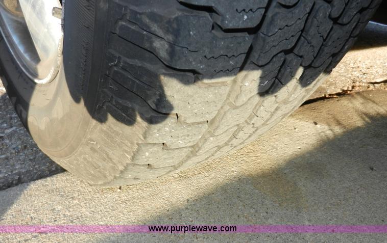 image for item D4594 2003 GMC Envoy XL SLT SUV