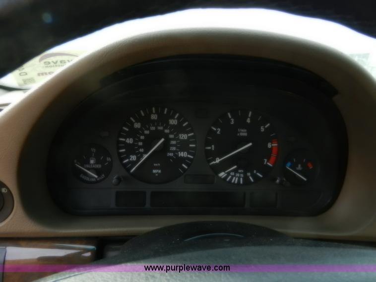 image for item D4595 1997 BMW 740iL