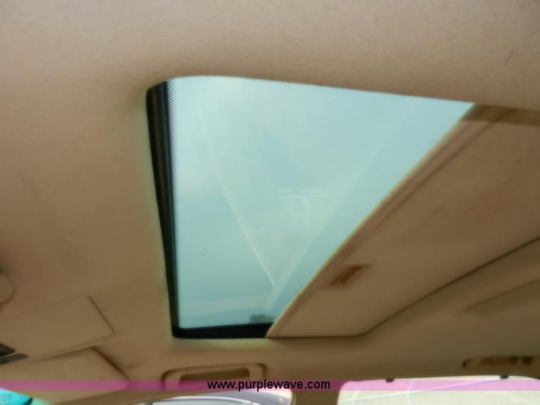 image for item D4595 1997 BMW 740iL