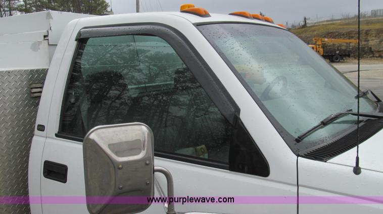 image for item E3694 1997 Chevrolet 3500 utility truck