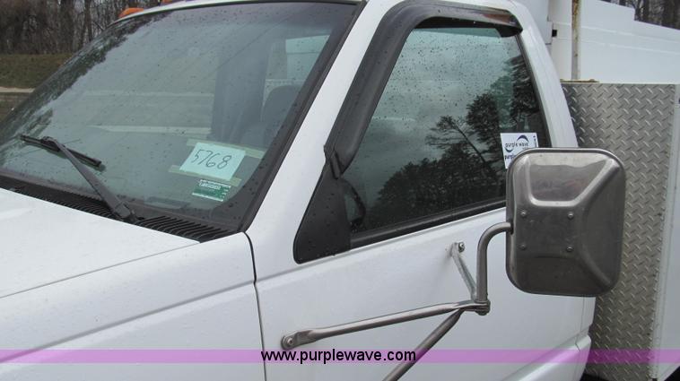 image for item E3694 1997 Chevrolet 3500 utility truck