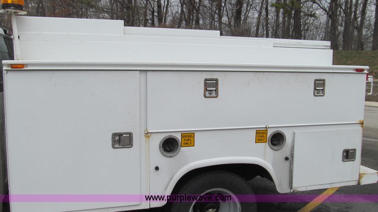 image for item E3694 1997 Chevrolet 3500 utility truck