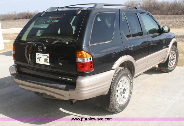 image for item F2869 2002 Honda Passport