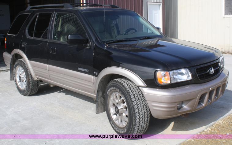 image for item F2869 2002 Honda Passport