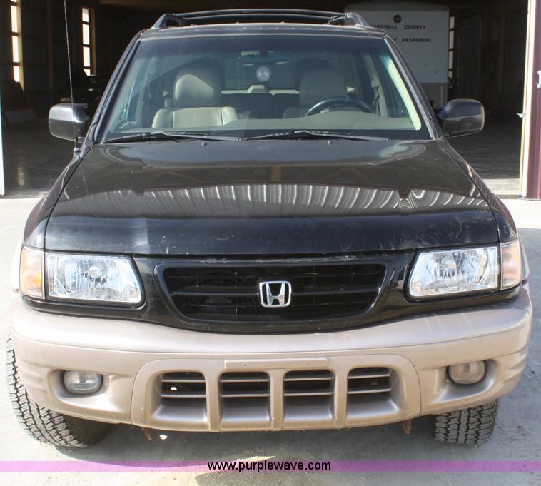 image for item F2869 2002 Honda Passport