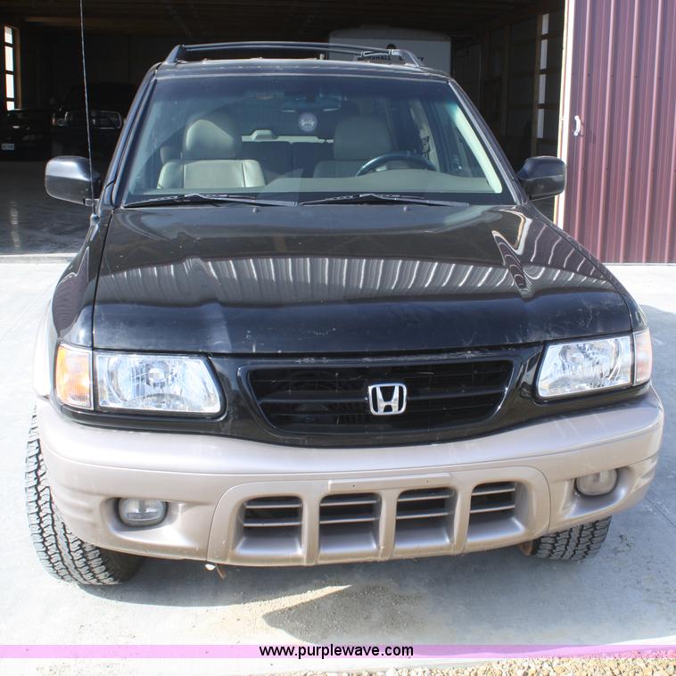 image for item F2869 2002 Honda Passport