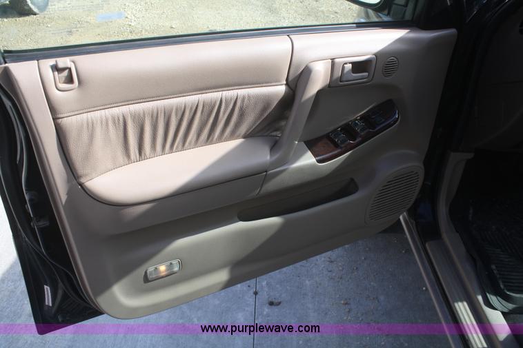 image for item F2869 2002 Honda Passport