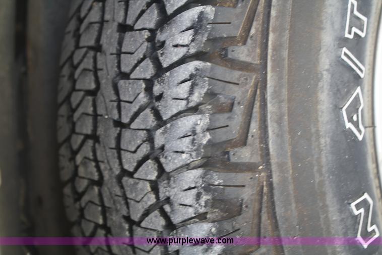 image for item F2869 2002 Honda Passport