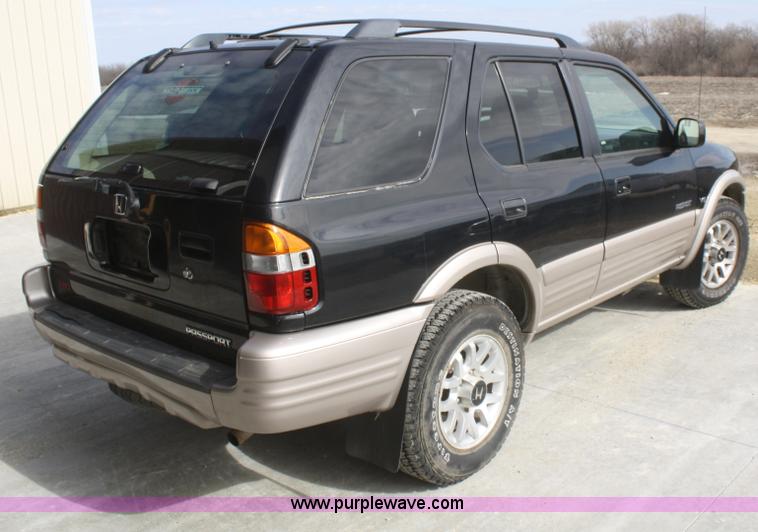 image for item F2869 2002 Honda Passport